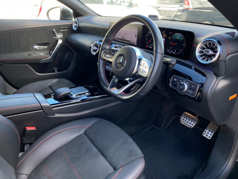 メルセデスベンツ CLAクラス 中古車