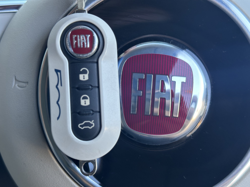 フィアット 500C 中古車