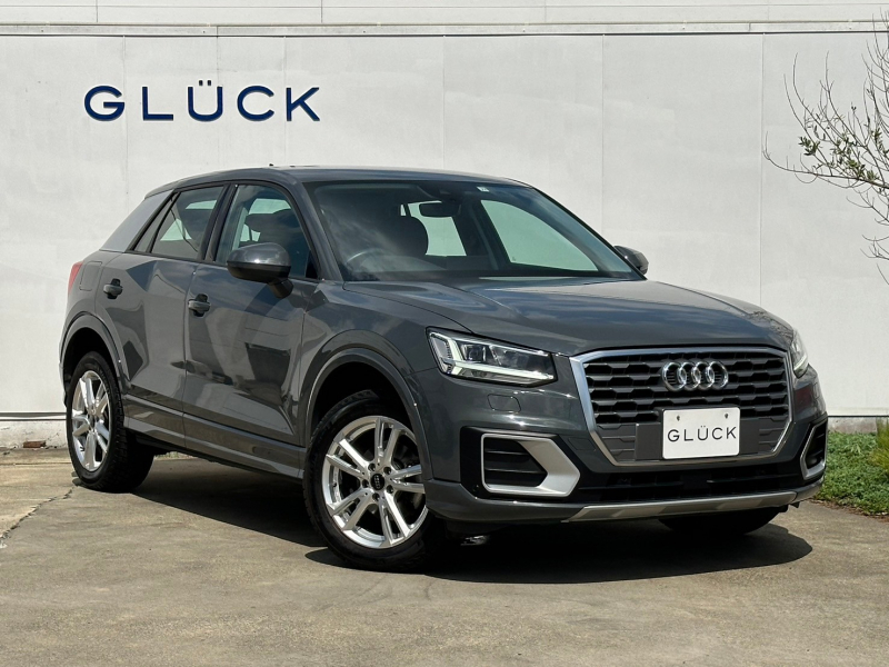 アウディ Q2 中古車
