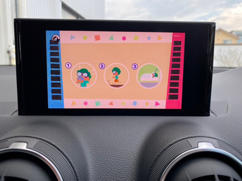 アウディ Q2 中古車