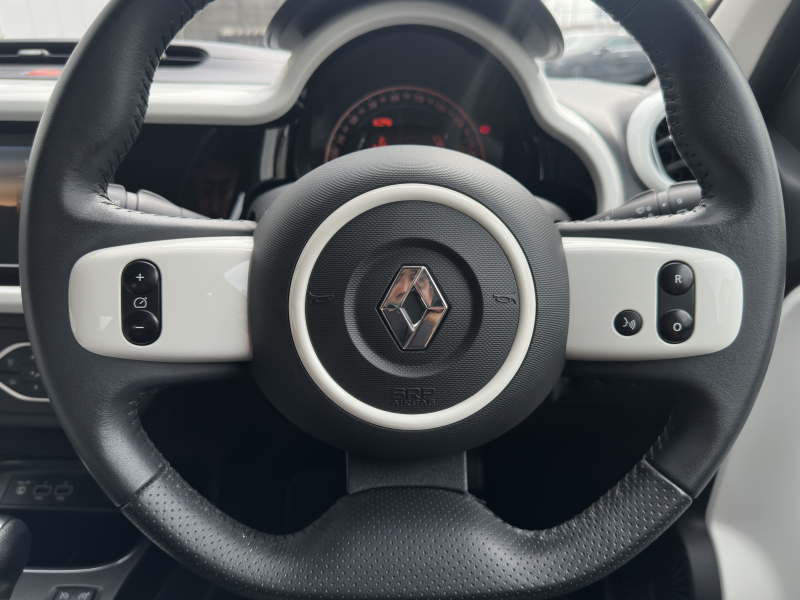 ルノー トゥインゴ 中古車