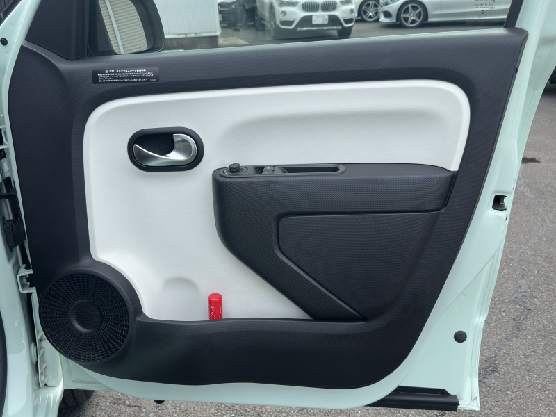 ルノー トゥインゴ 中古車