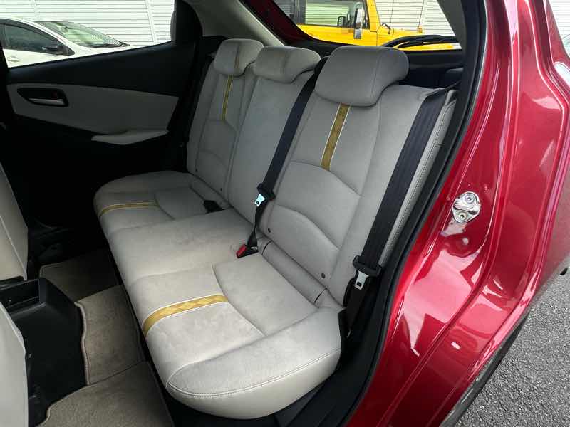 マツダ MAZDA 2 中古車