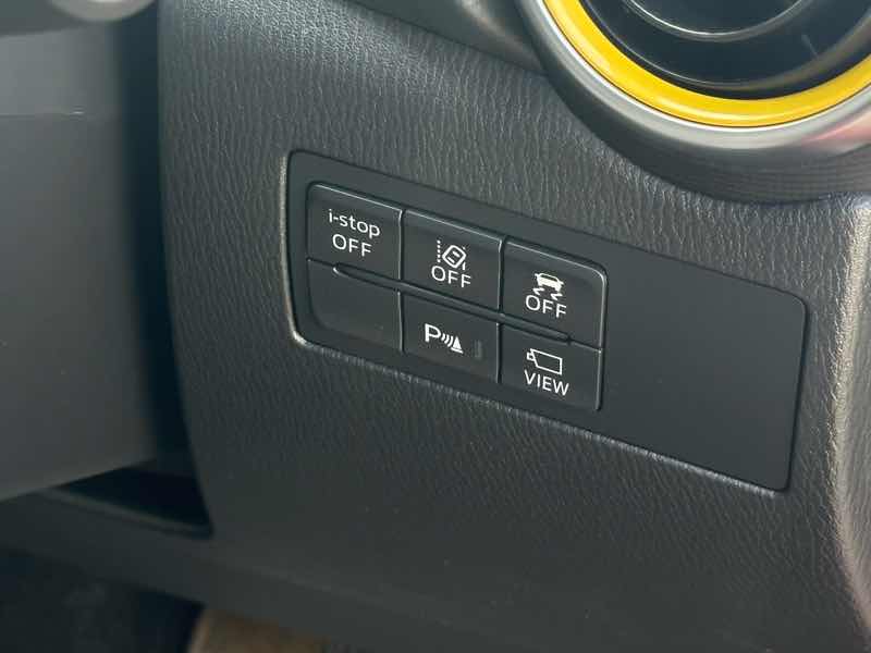 マツダ MAZDA 2 中古車