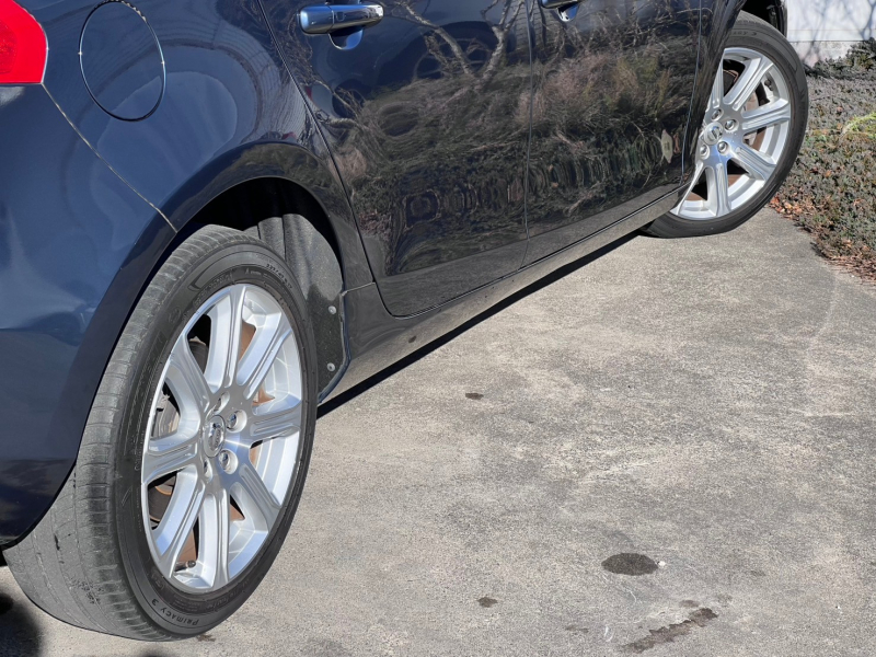 ボルボ V40 中古車