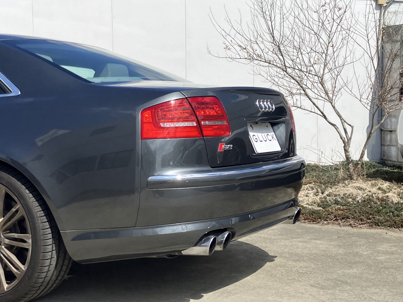 アウディ S8 中古車