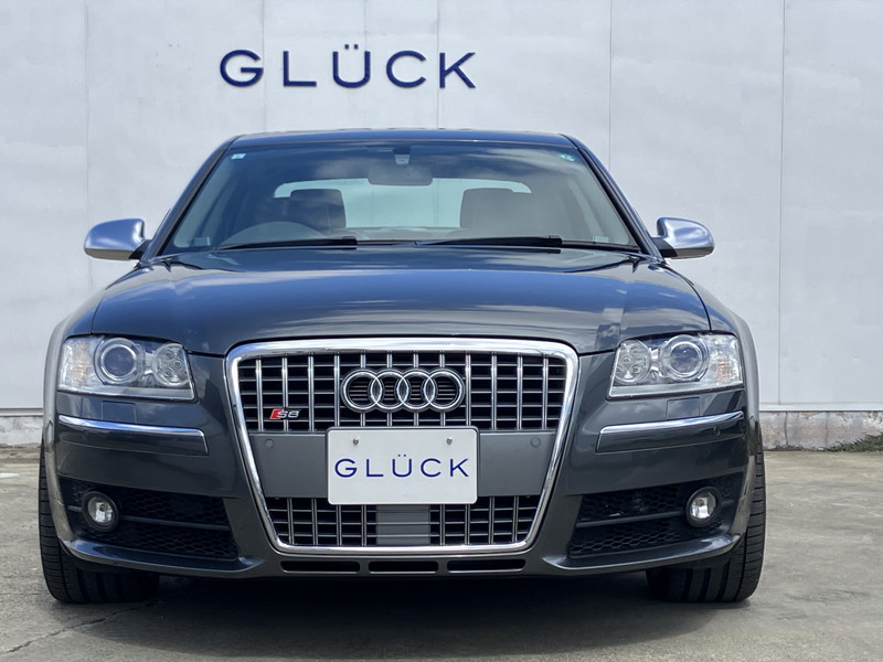 アウディ S8 中古車