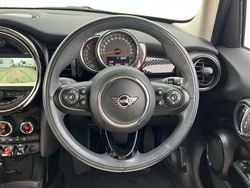 MINI(ミニ) ミニ 中古車