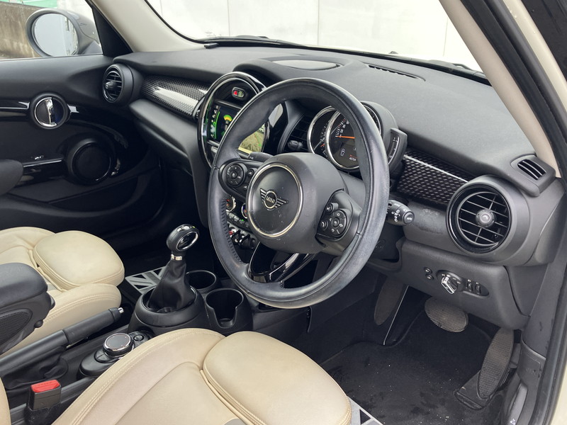 MINI(ミニ) ミニ 中古車