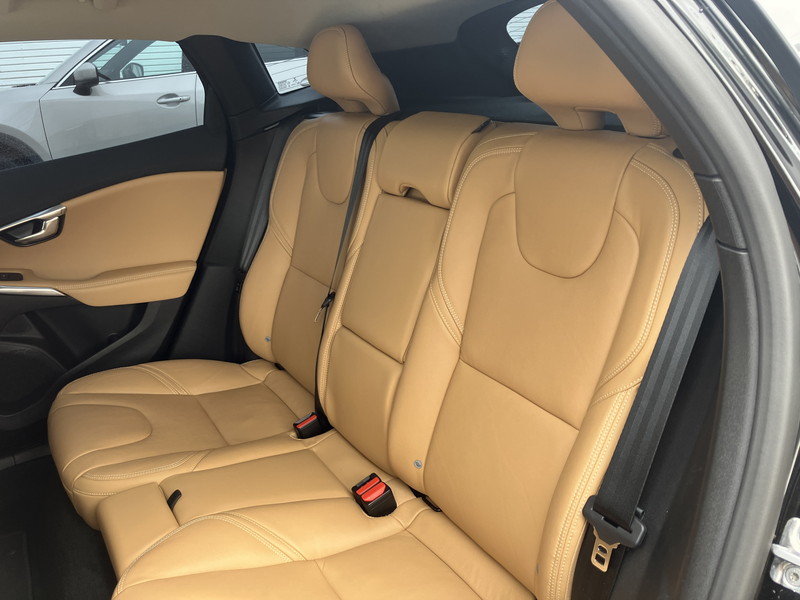 ボルボ V40 中古車