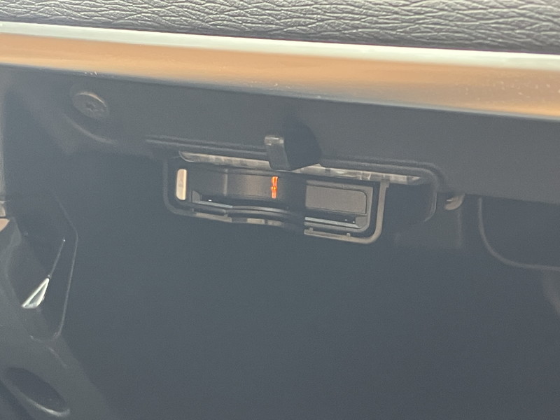 ボルボ V40 中古車