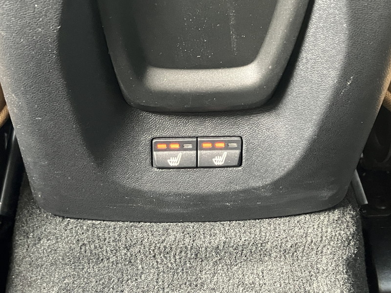 ボルボ V40 中古車