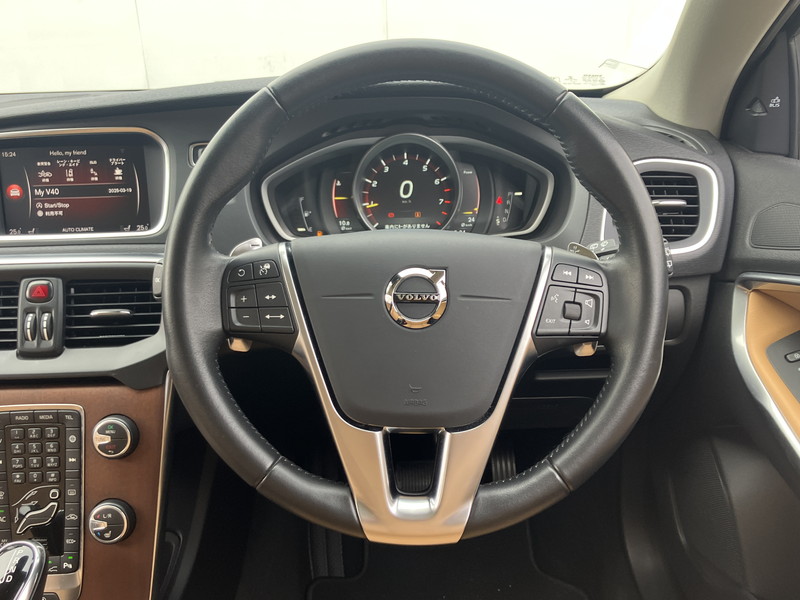 ボルボ V40 中古車