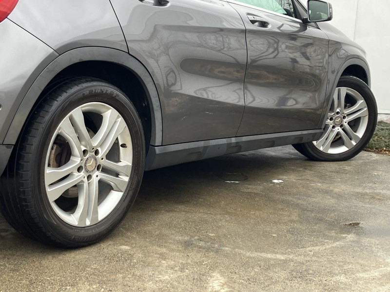 メルセデスベンツ GLA 中古車