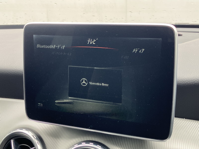 メルセデスベンツ GLA 中古車