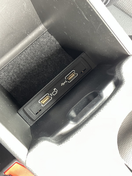 メルセデスベンツ GLA 中古車