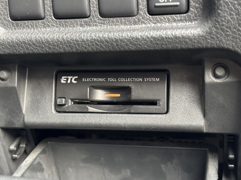 日産 エルグランド 中古車