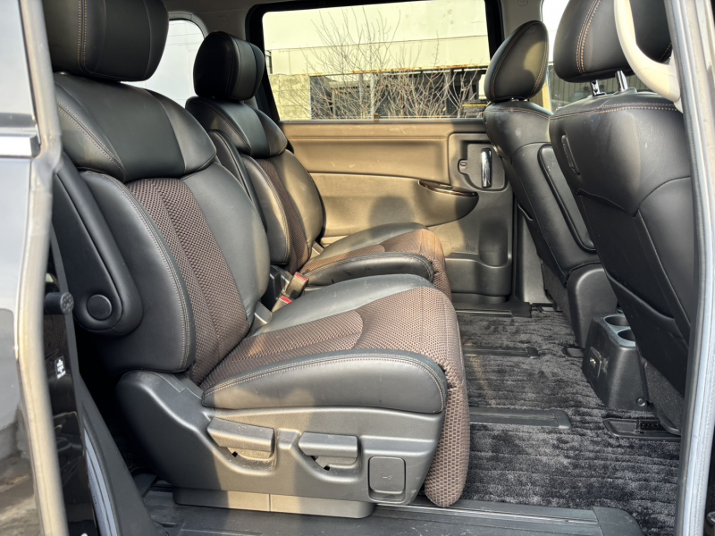 日産 エルグランド 中古車