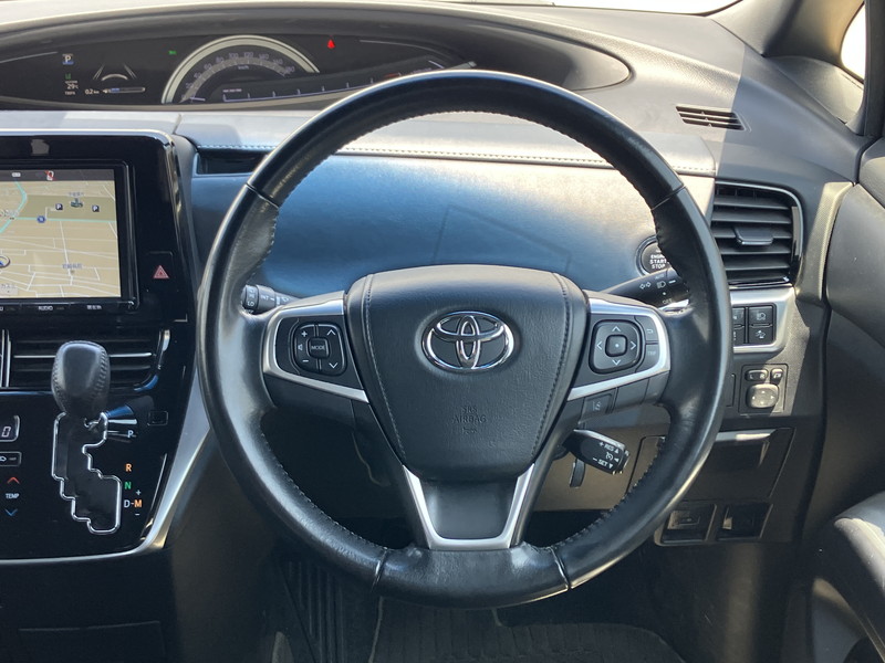 トヨタ エスティマ 中古車