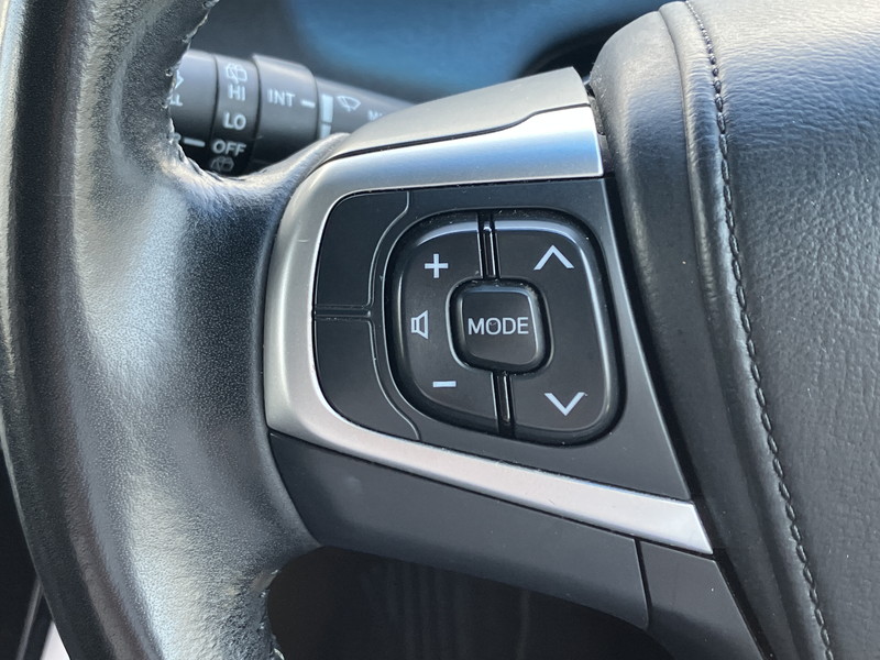 トヨタ エスティマ 中古車