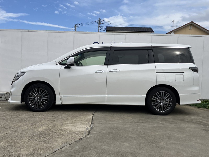 日産 エルグランド 中古車