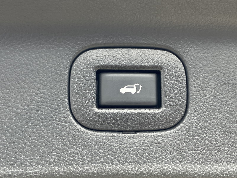 日産 エルグランド 中古車