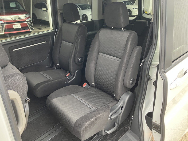 ホンダ ステップワゴン 中古車