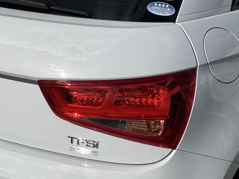 アウディ A1 中古車