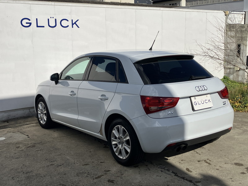 アウディ A1 中古車