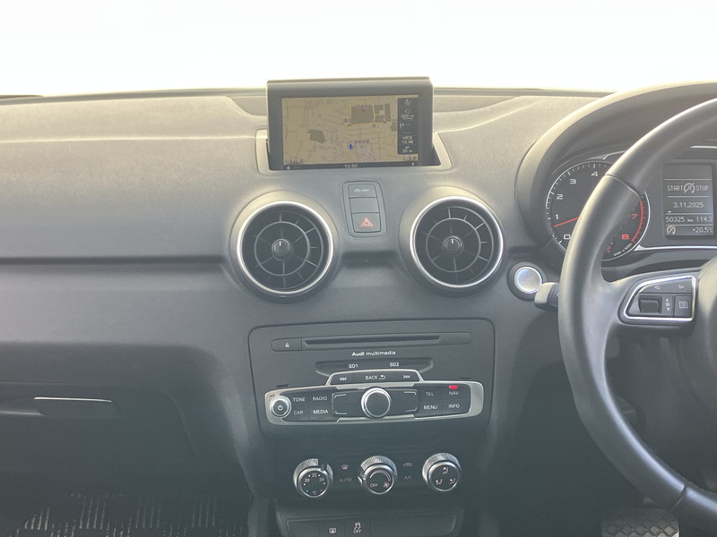 アウディ A1 中古車