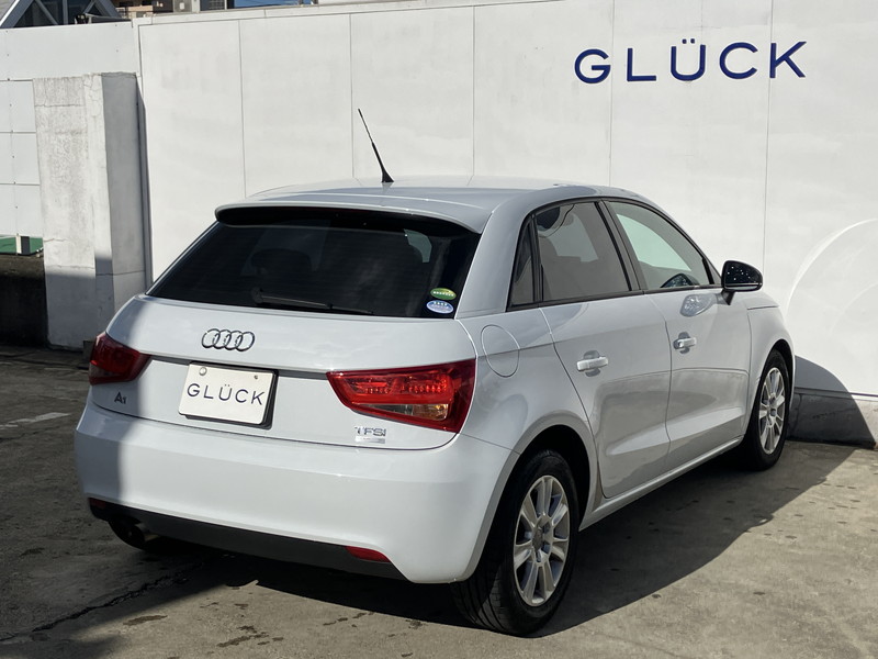 アウディ A1 中古車