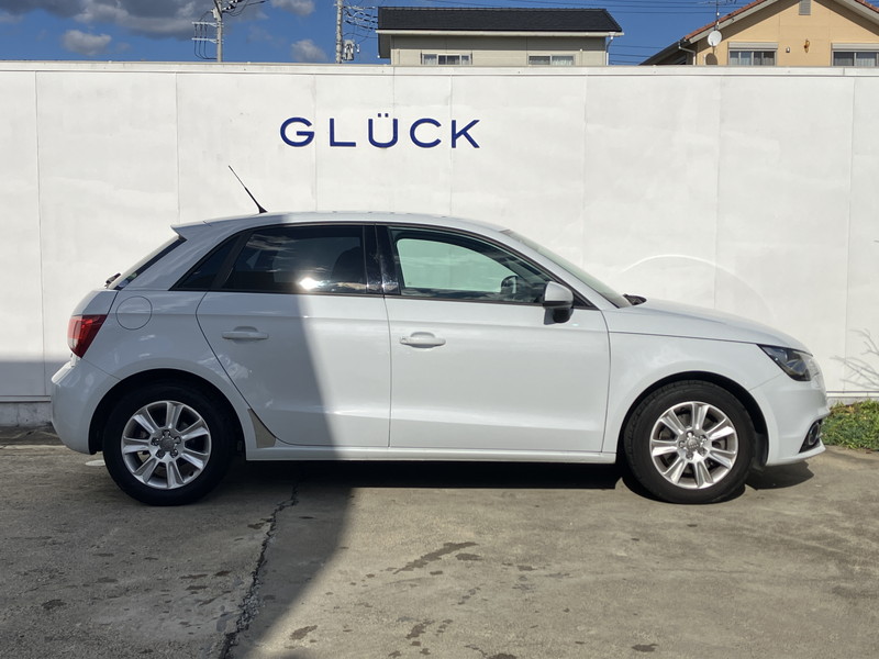 アウディ A1 中古車