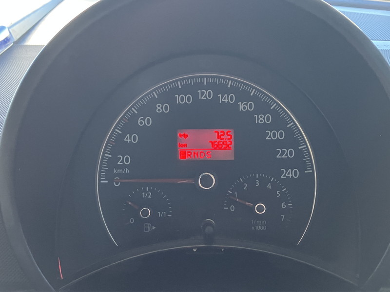 フォルクスワーゲン ニュービートル 中古車