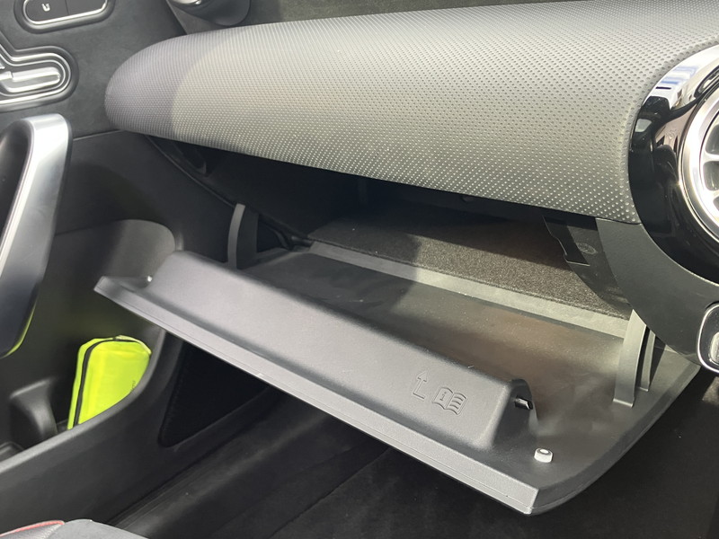 メルセデスベンツ CLAクラス 中古車