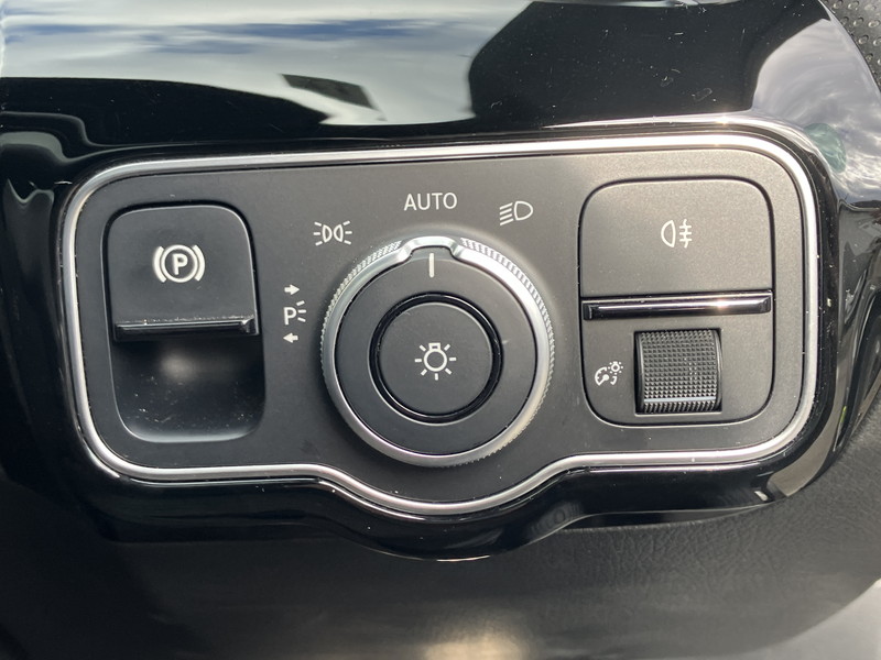 メルセデスベンツ CLAクラス 中古車