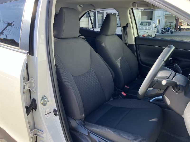 トヨタ ヤリスクロス 中古車