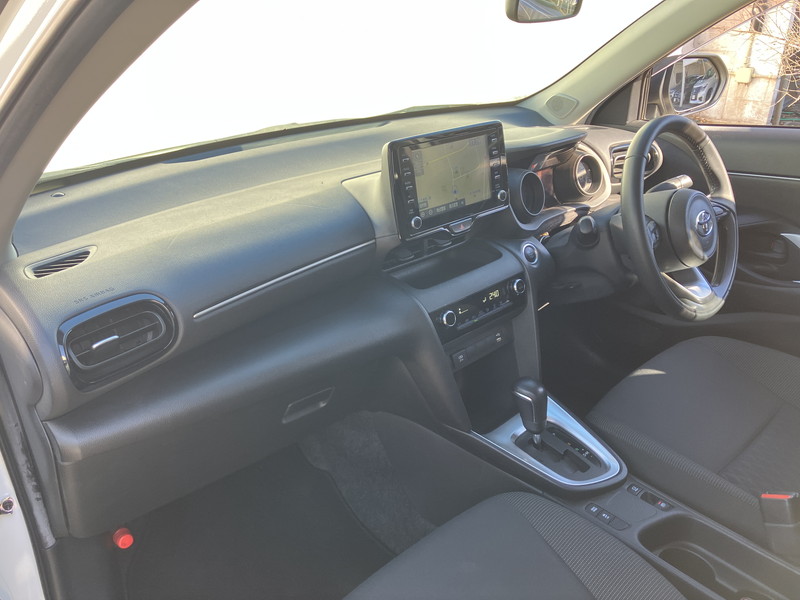 トヨタ ヤリスクロス 中古車