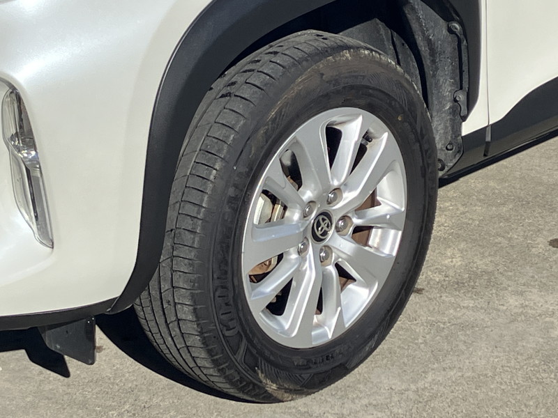 トヨタ ヤリスクロス 中古車