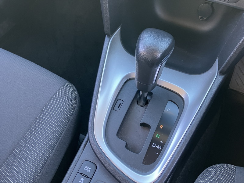 トヨタ ヤリスクロス 中古車