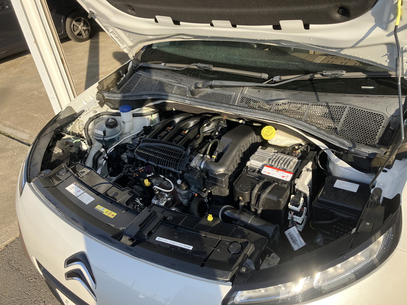 シトロエン C4 カクタス 中古車