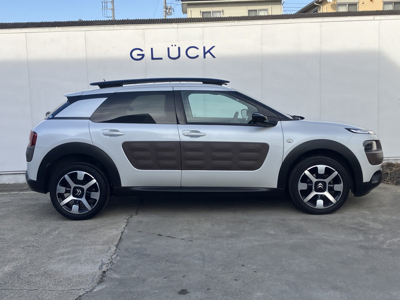 シトロエン C4 カクタス 中古車