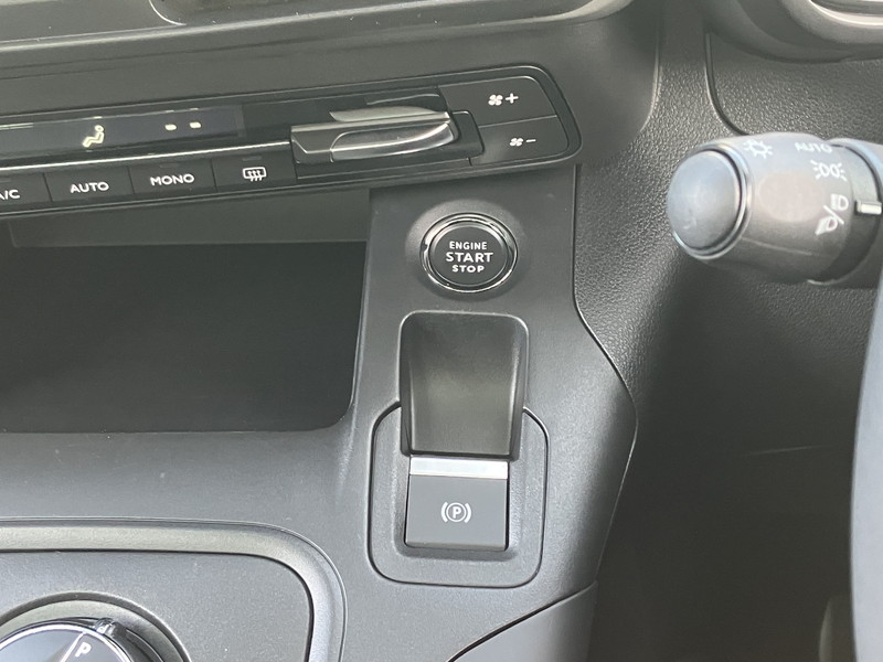 シトロエン ベルランゴ 中古車