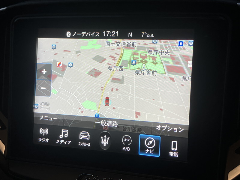 マセラティ ギブリ 中古車