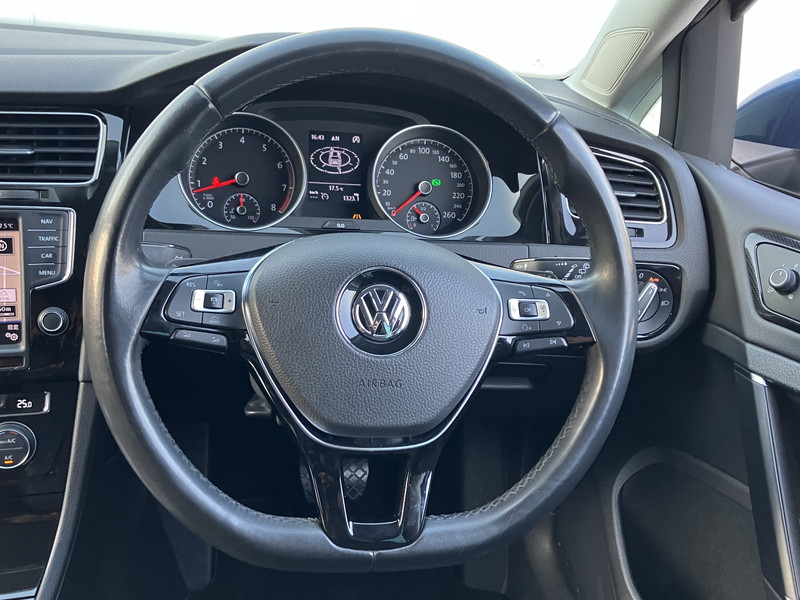 フォルクスワーゲン ゴルフヴァリアント 中古車