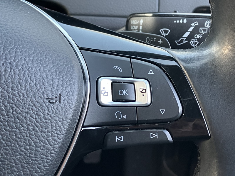 フォルクスワーゲン ゴルフヴァリアント 中古車