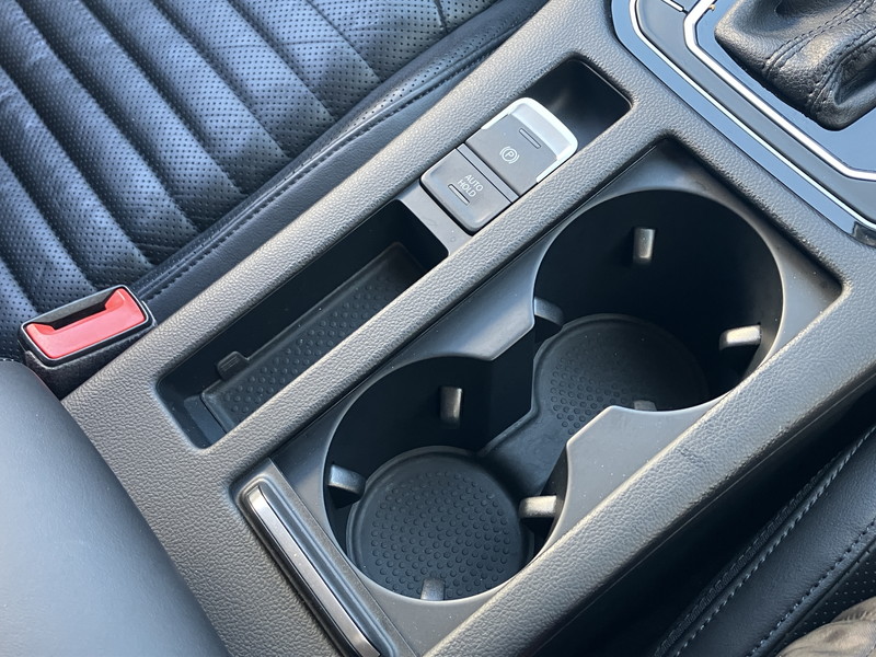 フォルクスワーゲン パサート 中古車