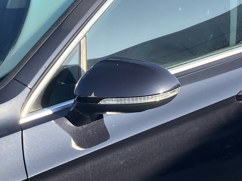 フォルクスワーゲン パサート 中古車