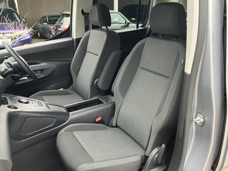 フィアット ドブロ 中古車