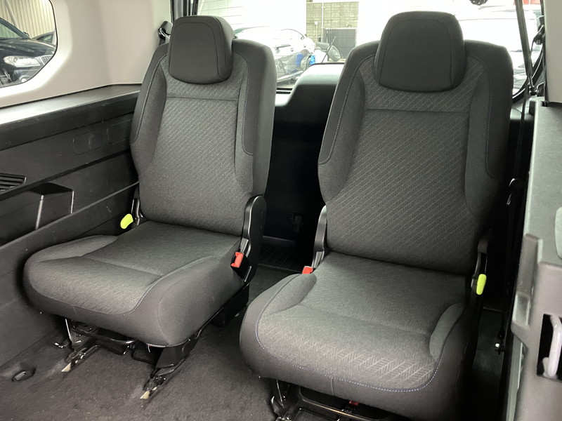 フィアット ドブロ 中古車