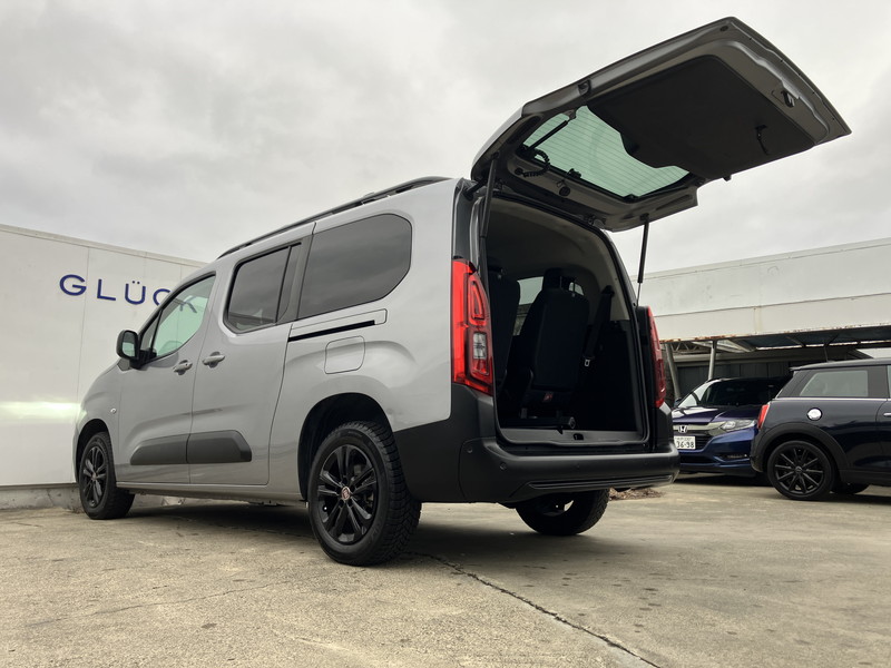 フィアット ドブロ 中古車